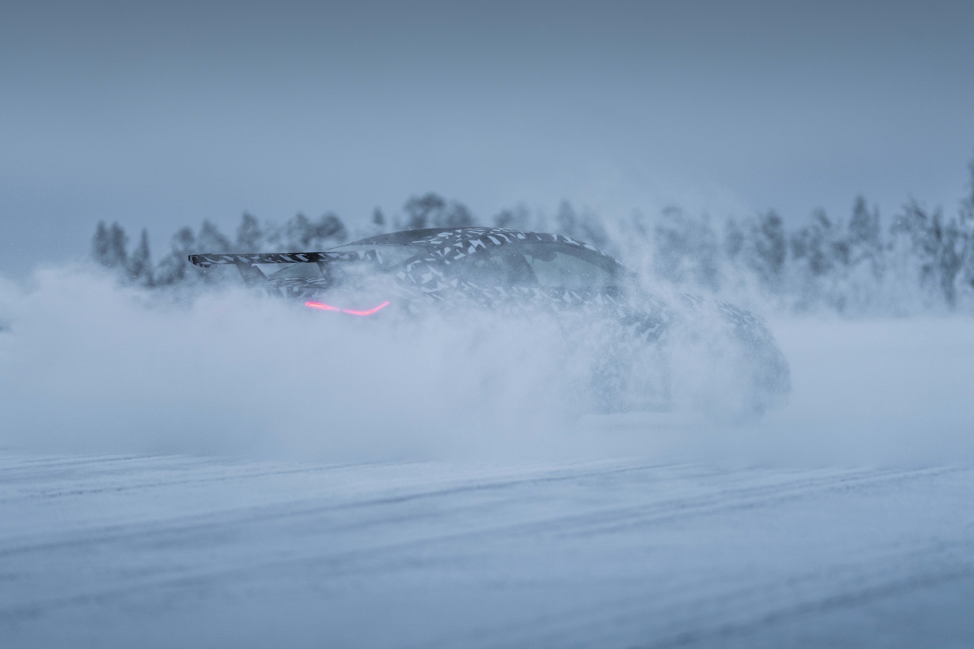 Uncompromising_AMG_begins_cold-weather_testing_in_Sweden (3)